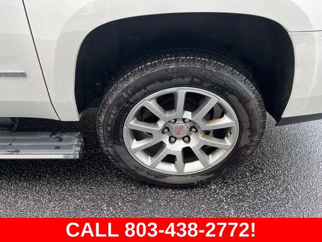 Used 2018 White GMC Denali image 36