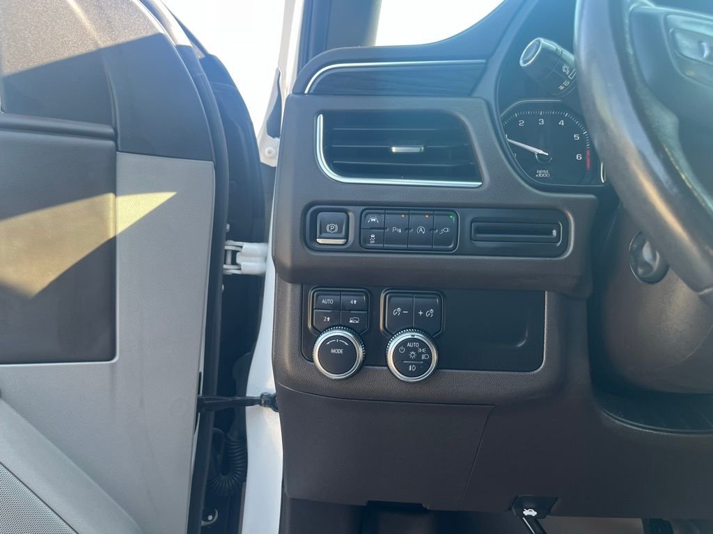 Used 2021 White Frost GMC SLT image 20