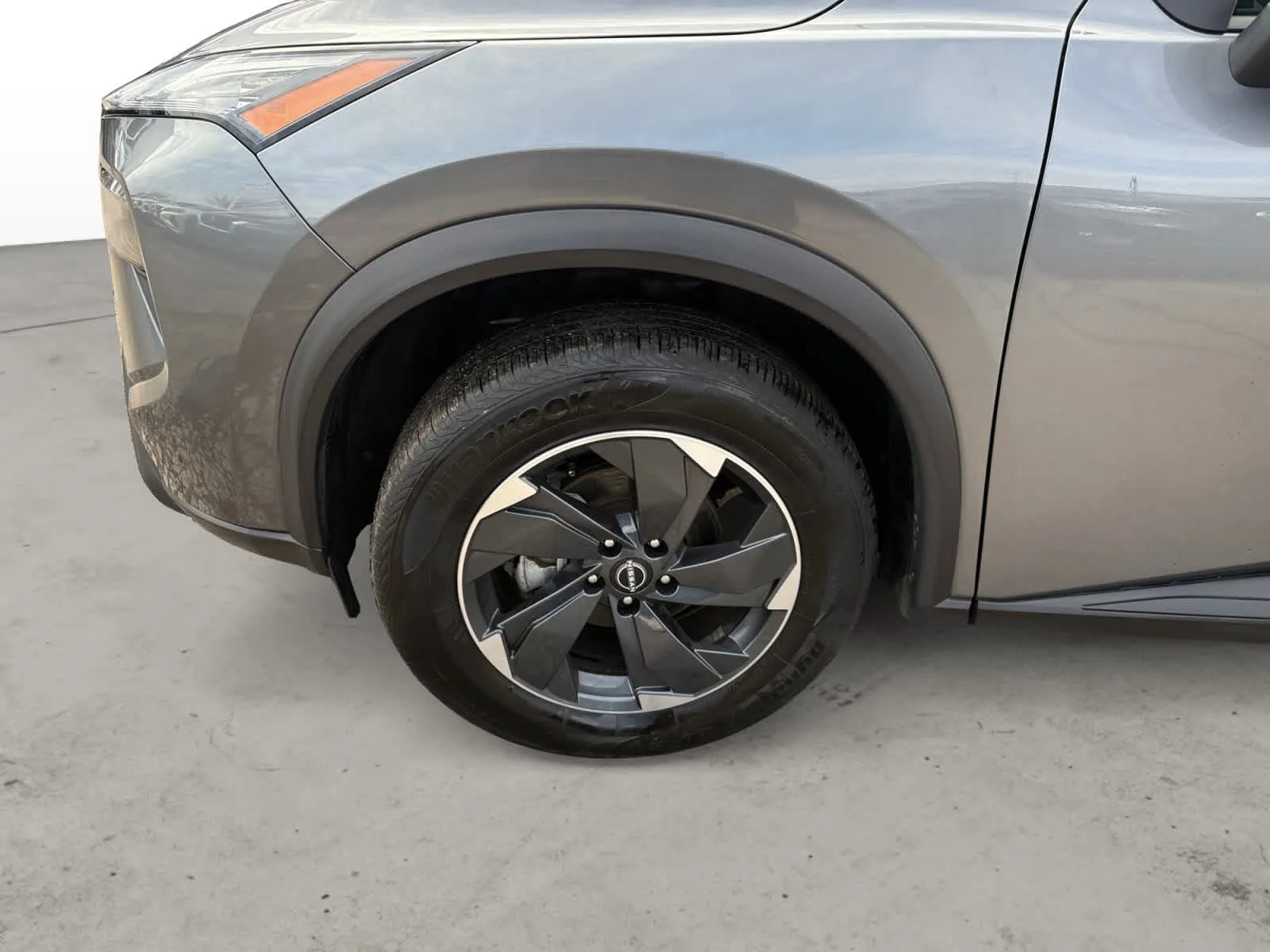Used 2025 Gun Metallic Nissan SV image 7