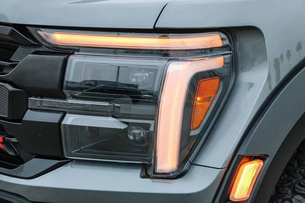 Used 2025 Gray Metallic Ford Raptor image 5