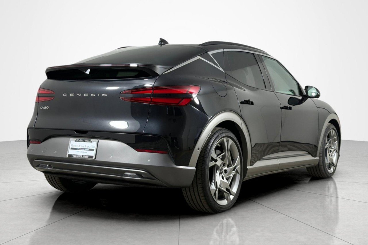 Used 2023 BLACK Genesis Performance image 5