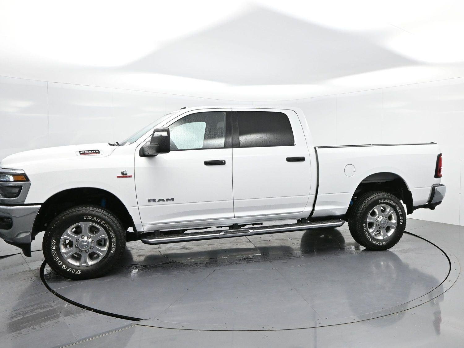 Used 2025 White Ram Big Horn image 4