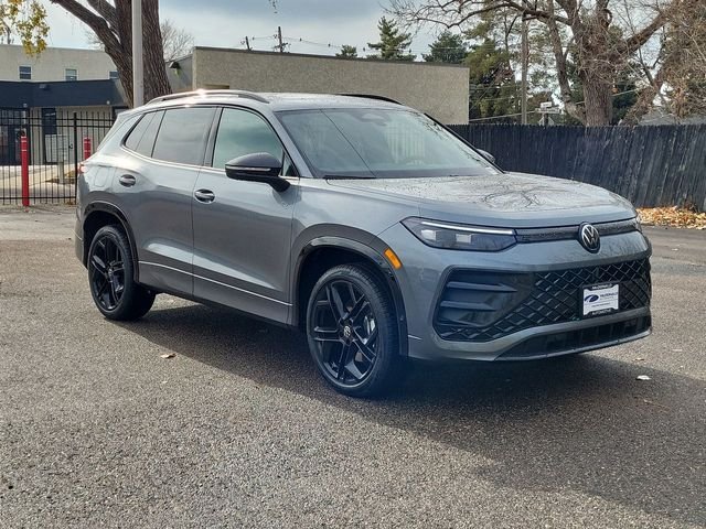 2026 Volkswagen Tiguan SE R-LINE BLACK - Photo 7