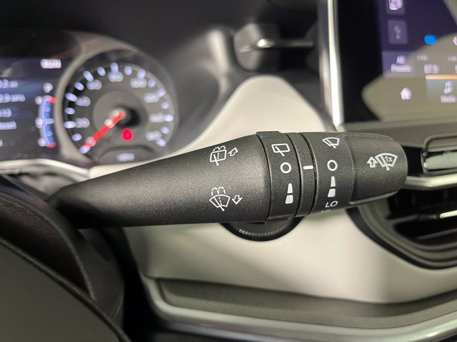 Used 2026 Silver Jeep Limited image 23