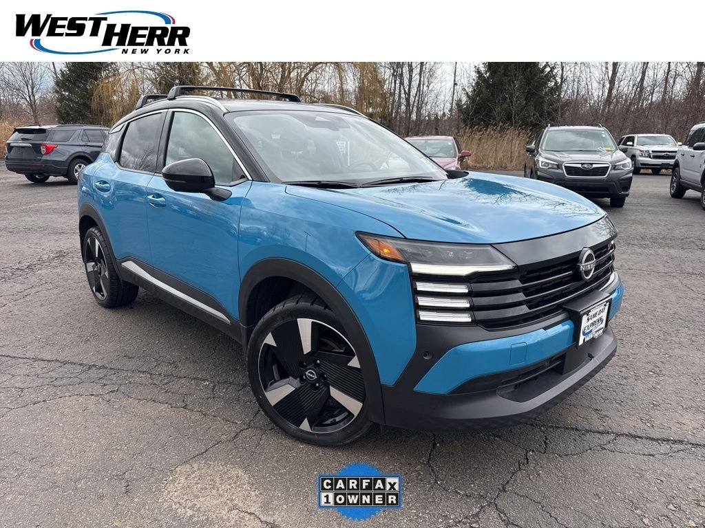 2025 Nissan Kicks SR AWD