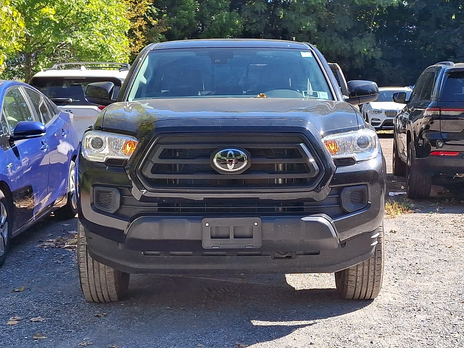 Used 2022 Midnight Black Metallic Toyota SR image 3
