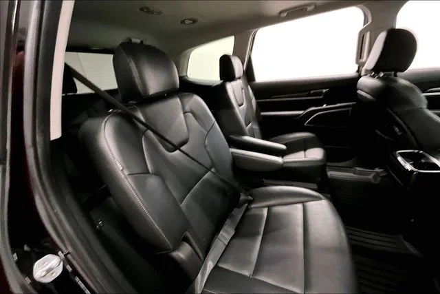Used 2023 Ebony Black Kia S image 25