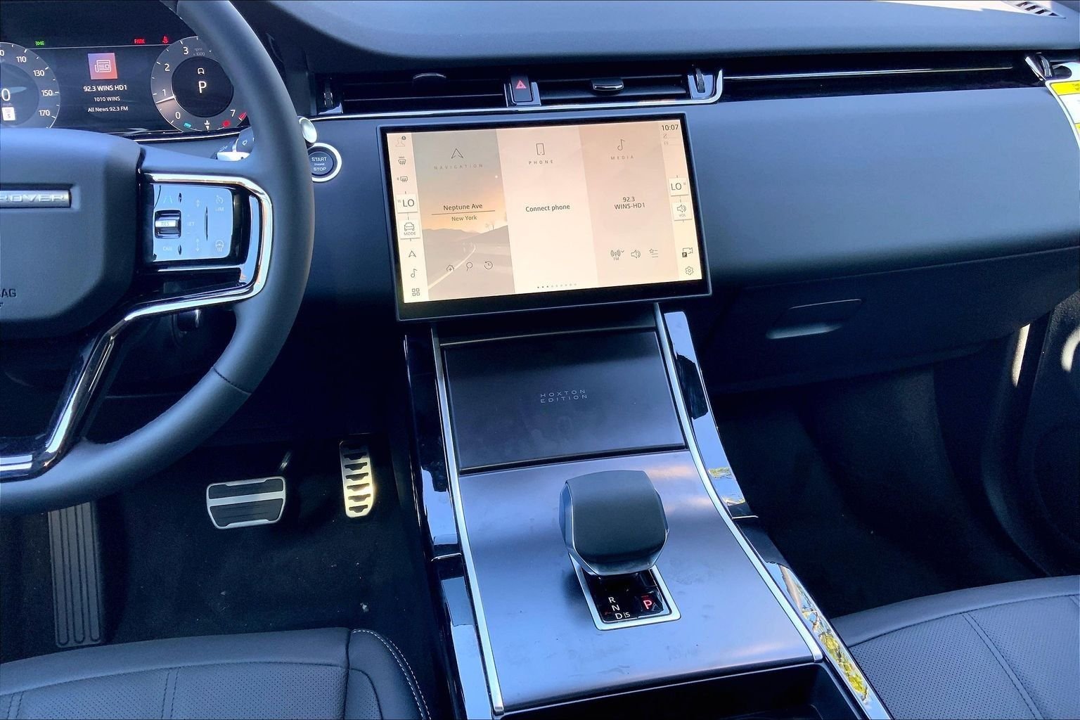 New 2026 Arroios Grey Land Rover Hoxton Edition image 6