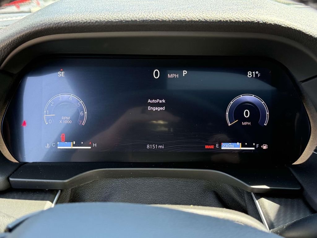 Used 2025 Black Jeep Altitude X image 27