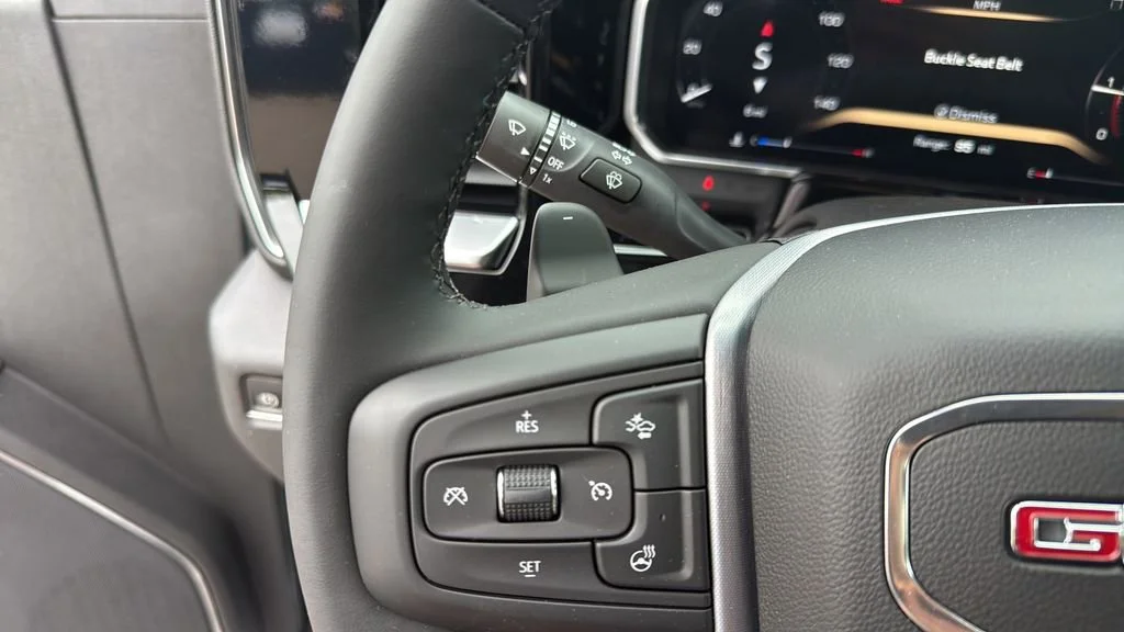 New 2026 Sterling Metallic GMC Elevation image 29