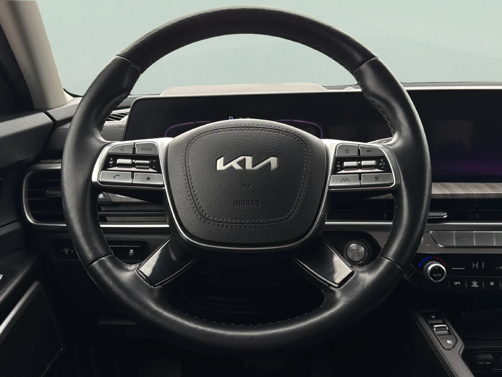 Used 2024 Ebony Black Kia EX image 32