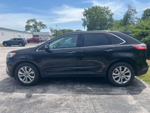 Used 2022 Black Ford Titanium image 1