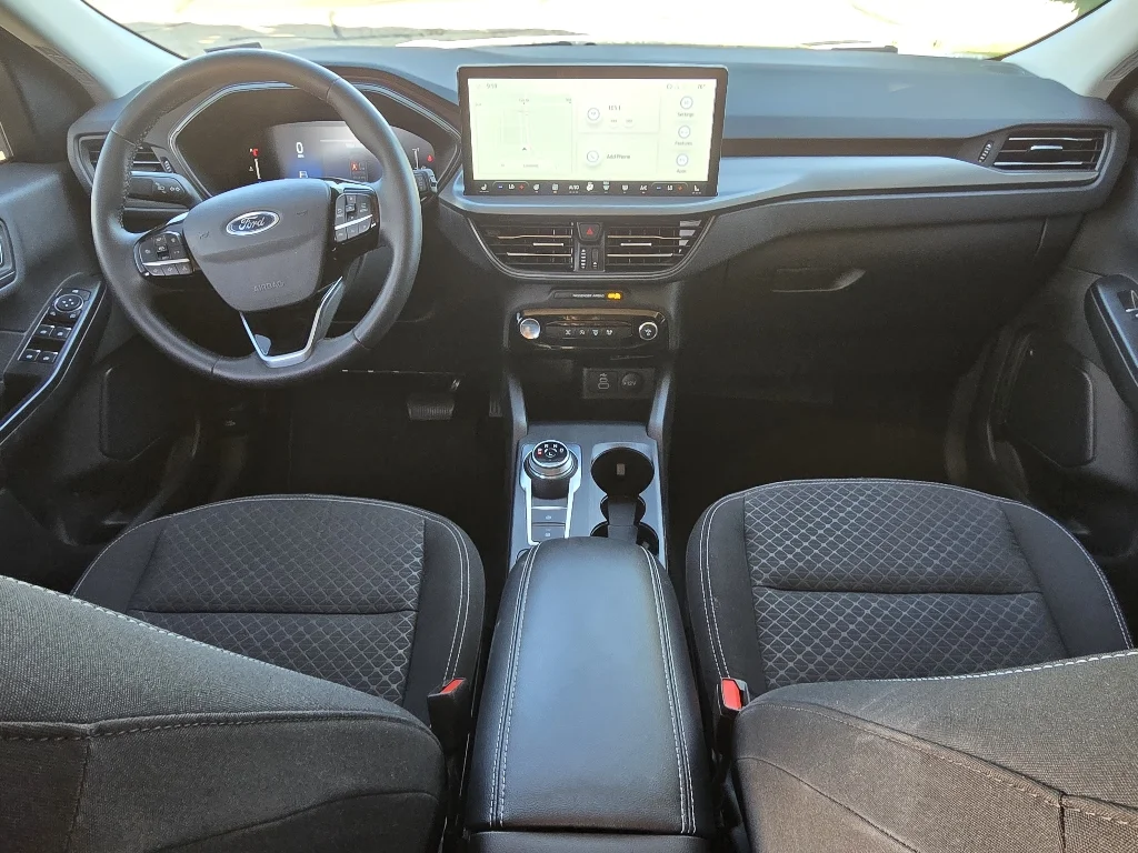 Used 2024 Oxford White Ford Active image 27