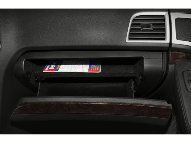 Used 2015  Ford Limited image 16