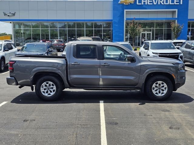 Used 2024 Gray Nissan SV image 8