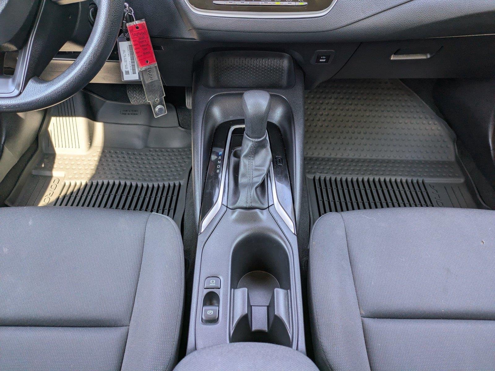 Used 2025  Toyota LE image 18