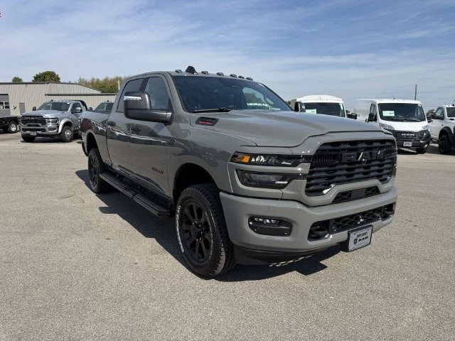New 2027 White Ram Big Horn image 2