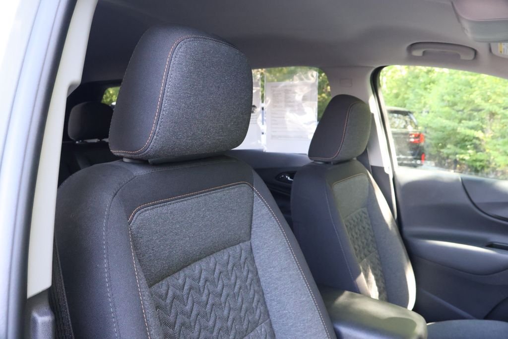 2024 Chevrolet Equinox LT - Photo 40