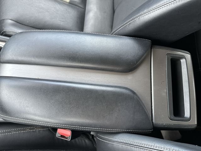 Used 2024 Silver Nissan SL image 25