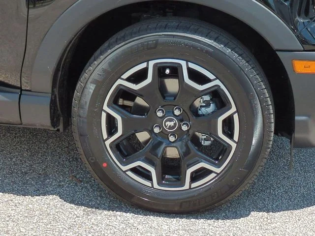 New 2026 Shadow Black Ford Outer Banks® image 11