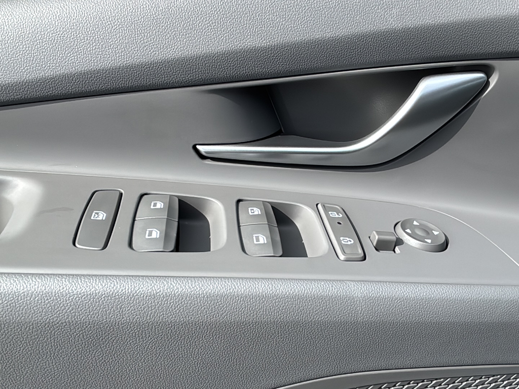 Certified Used 2025 Ecotronic Gray Hyundai SEL Sport image 16