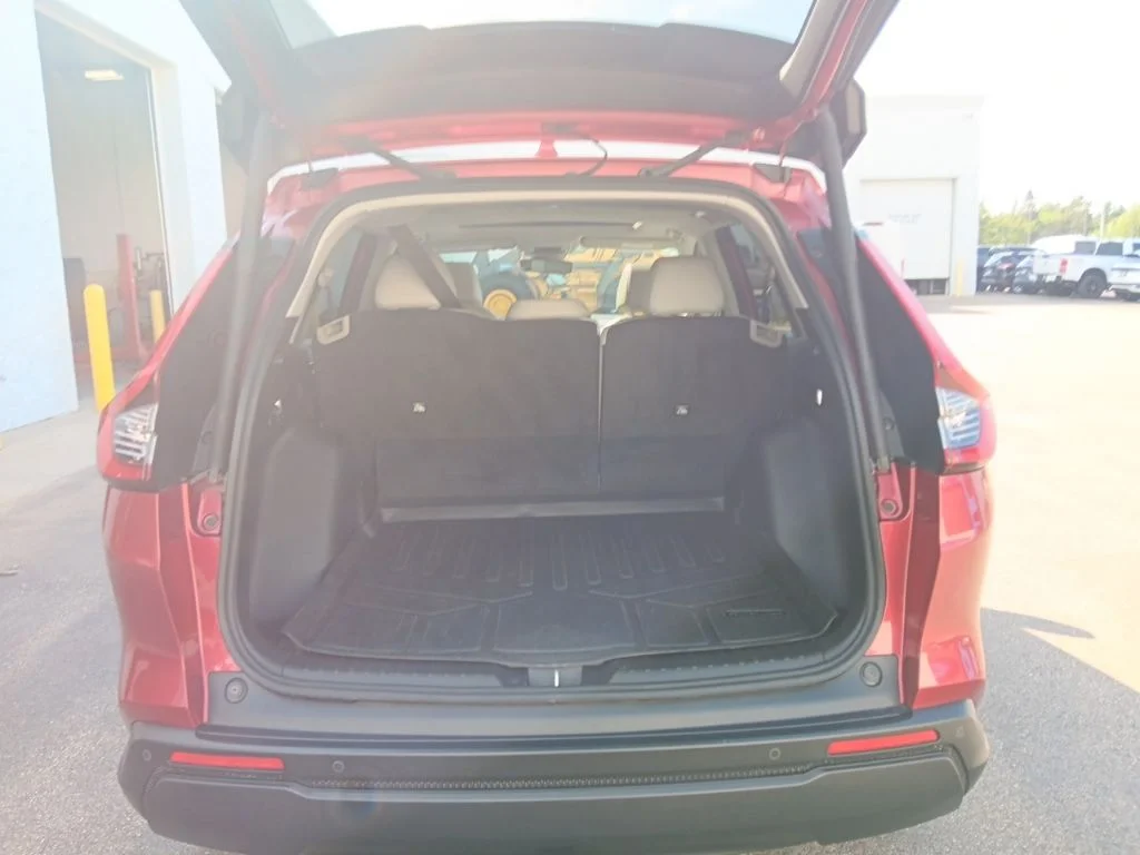 Used 2024 Radiant Red Metallic Honda EX-L image 27