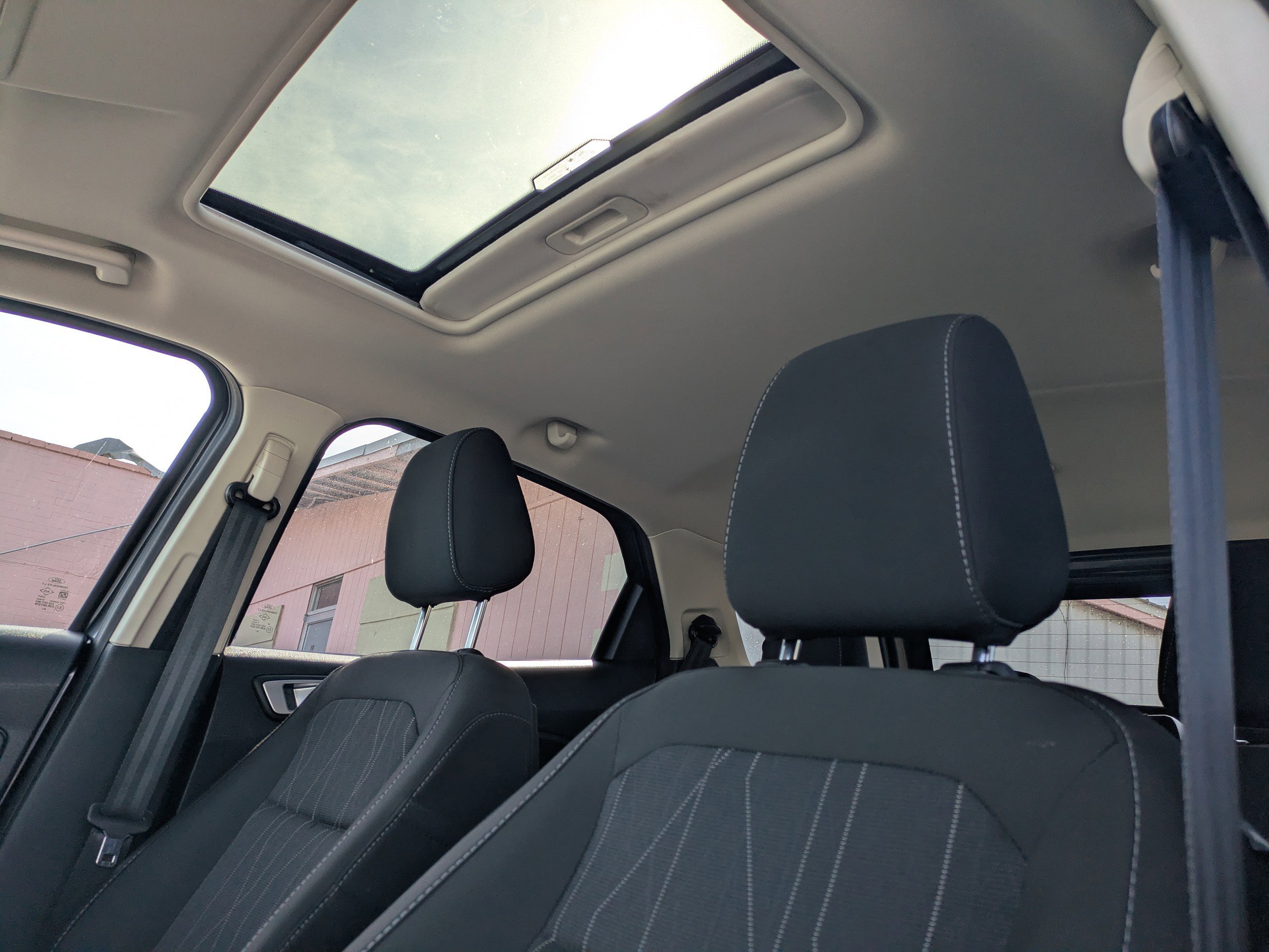 Used 2019 Smoke Metallic Ford SE image 24