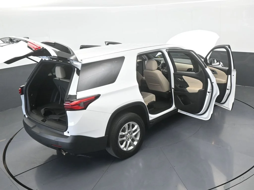 Used 2022 Summit White Chevrolet LS image 65