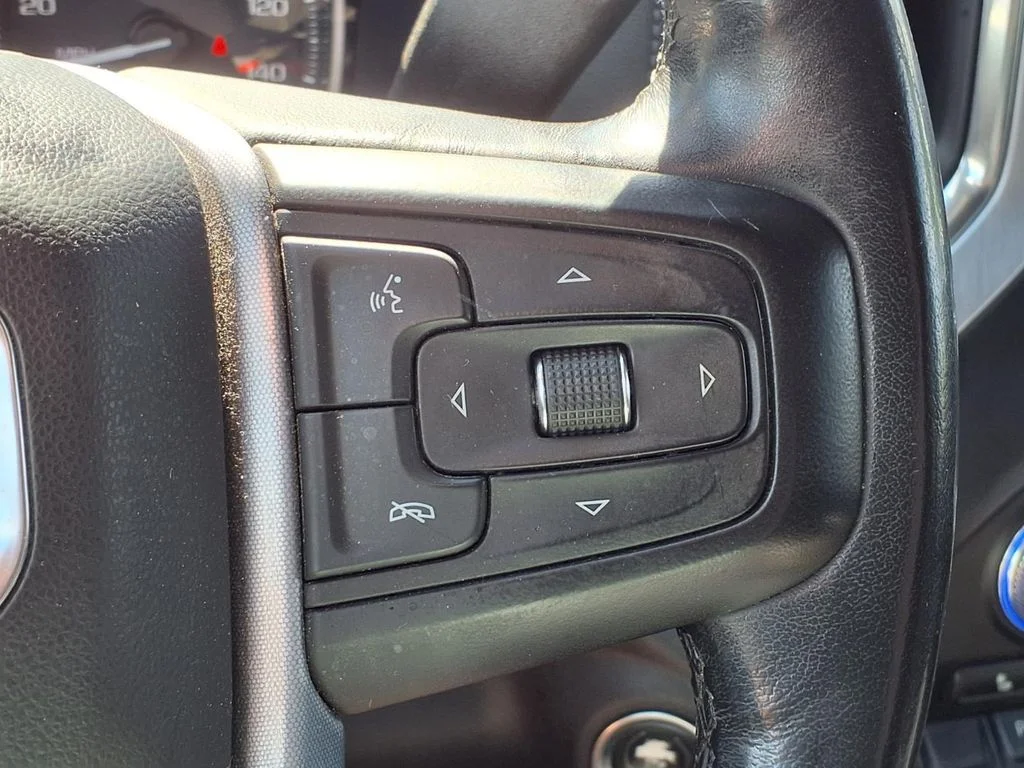 Used 2019 Silver GMC SLT image 22