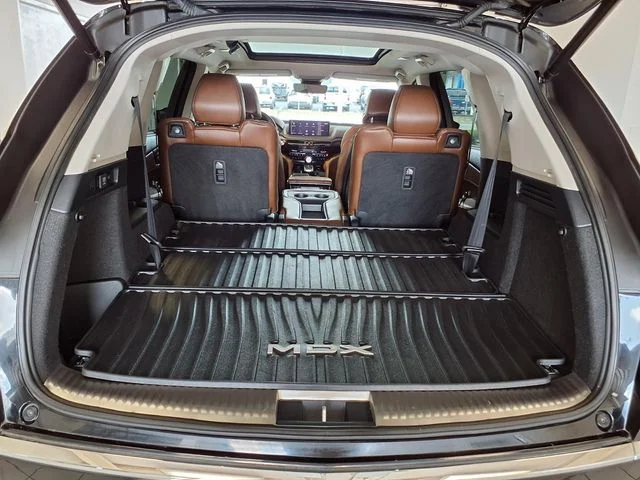 Used 2024 Majestic Black Pearl Acura Advance image 23