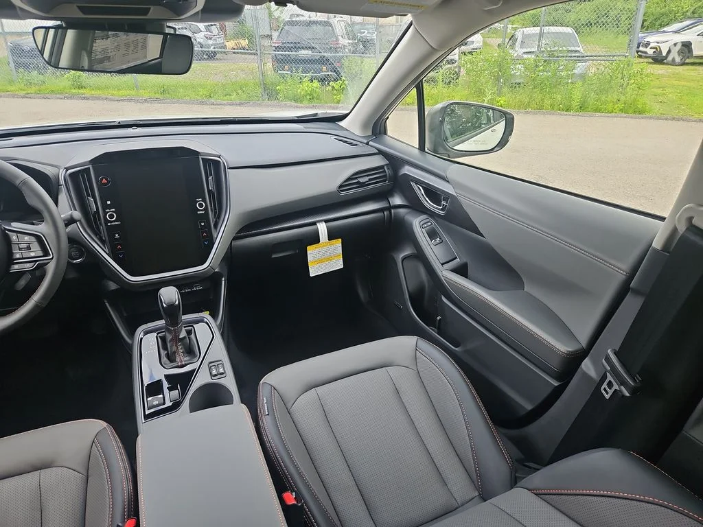 New 2026 CRYSTAL WHITE PEARL Subaru Limited Hybrid image 11