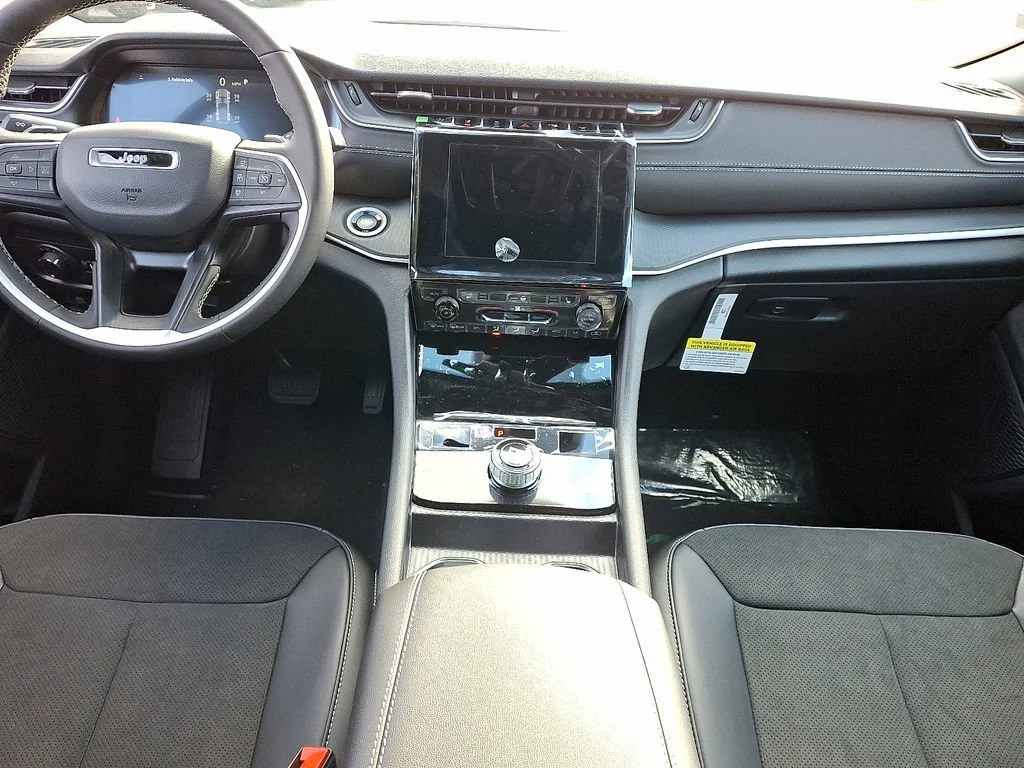 New 2025 Velvet Red Pearlcoat Jeep Altitude X image 11