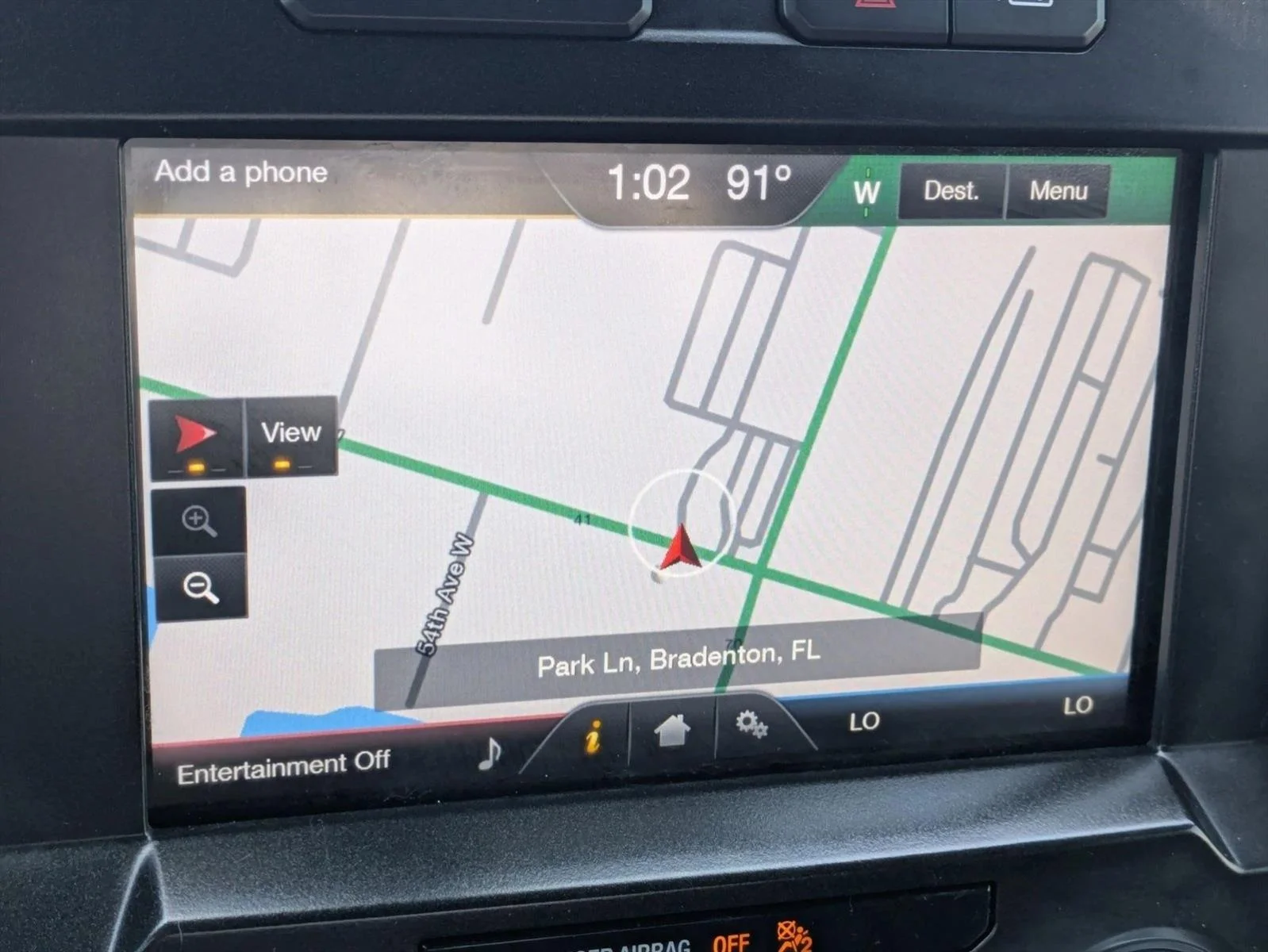 Used 2015 Magnetic Metallic Ford Platinum image 13