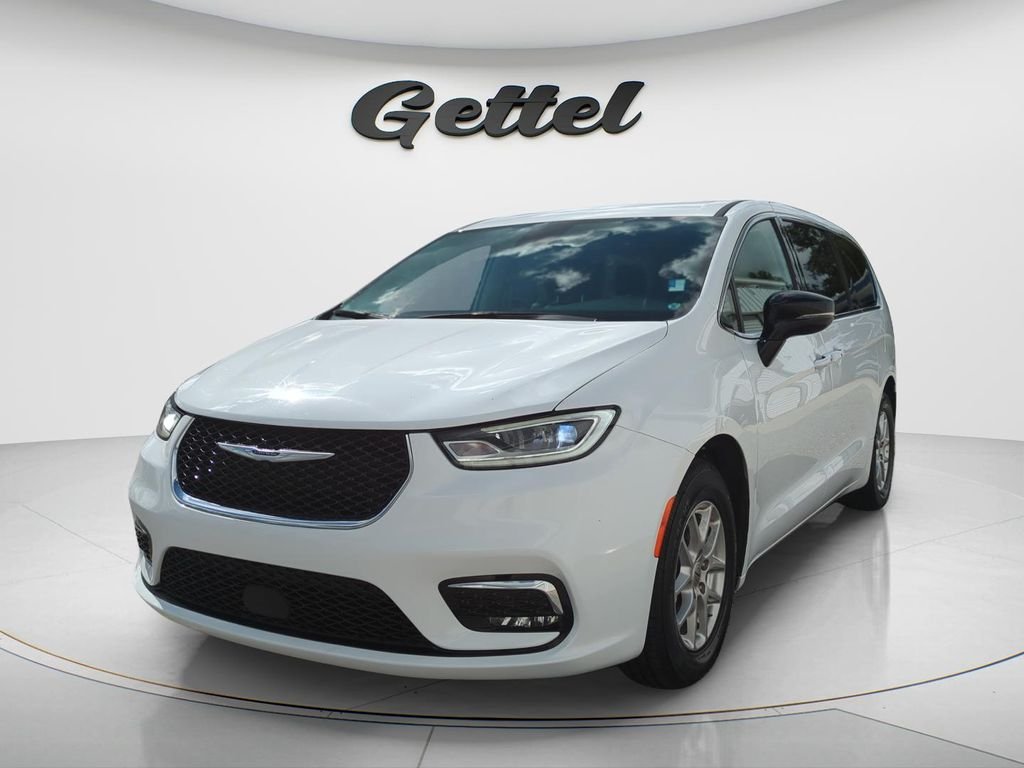 2024 Chrysler Pacifica