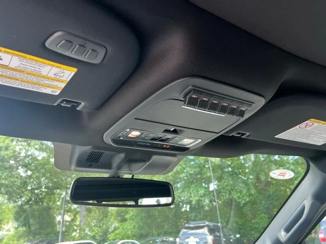 2025 Ford F-250 Super Duty Platinum - Photo 27