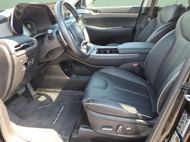Used 2024 Black Hyundai XRT image 19