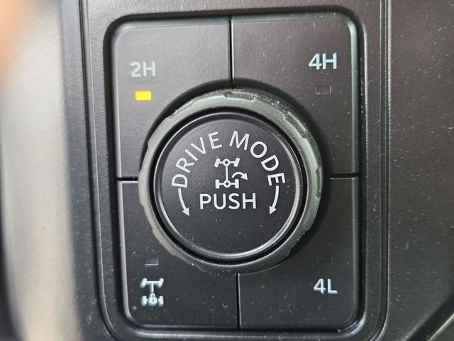 Used 2025 Black Ford Platinum image 23