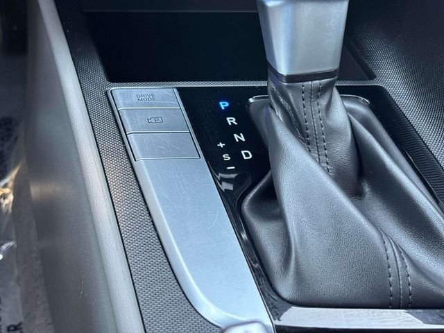 Certified Used 2024 Abyss Black Hyundai SE image 23