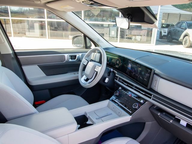 Certified Used 2026 Gray Hyundai SE image 21