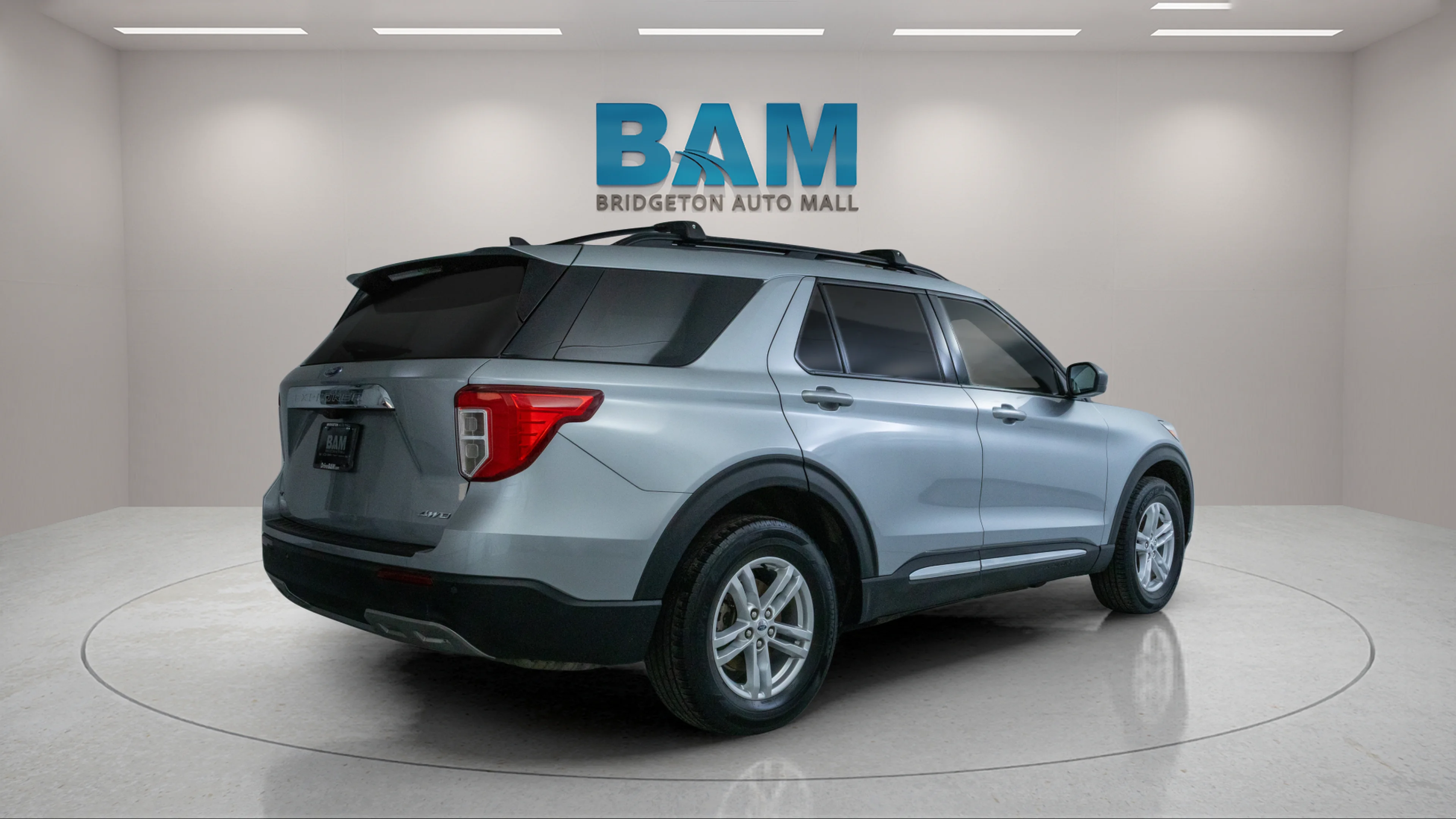 Used 2023  Ford XLT image 7
