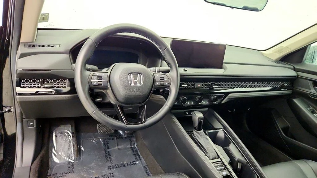 Used 2024 Crystal Black Pearl Honda EX-L Sedan image 13