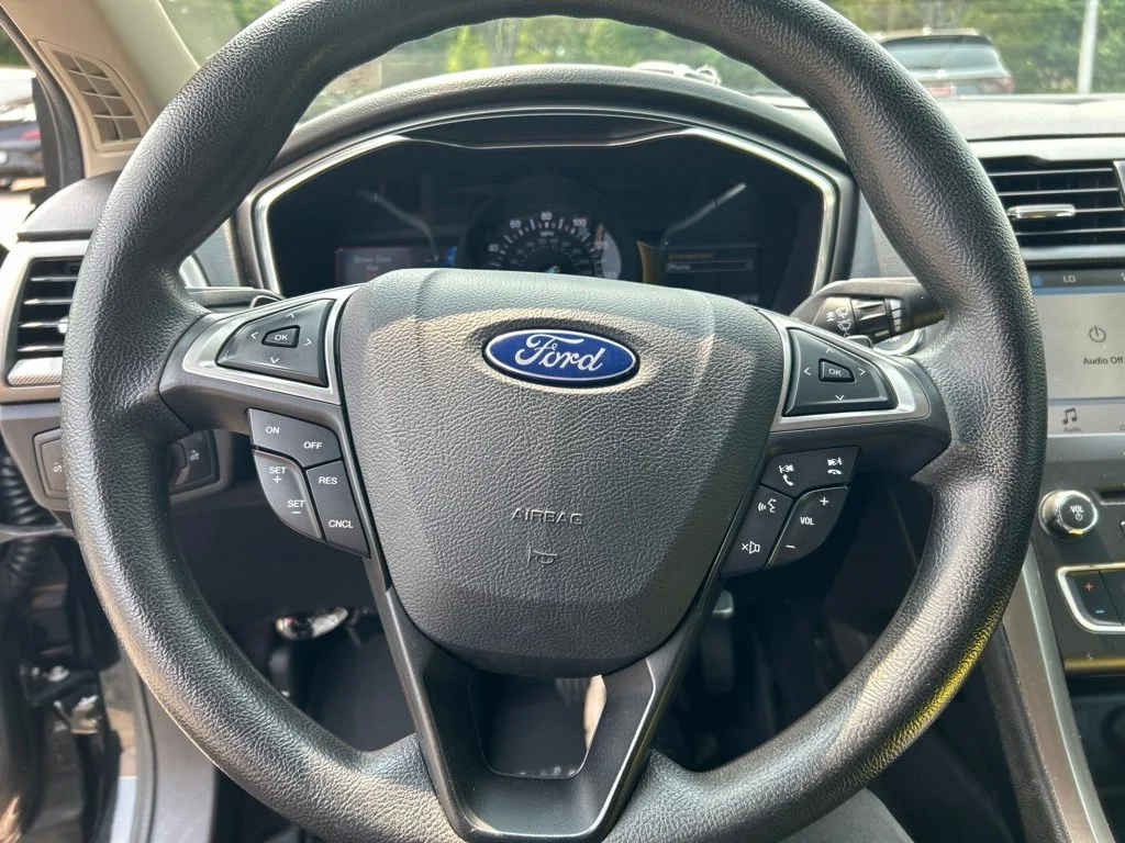 Used 2017 Black Ford SE image 11