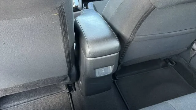 Used 2025  Nissan SV image 20