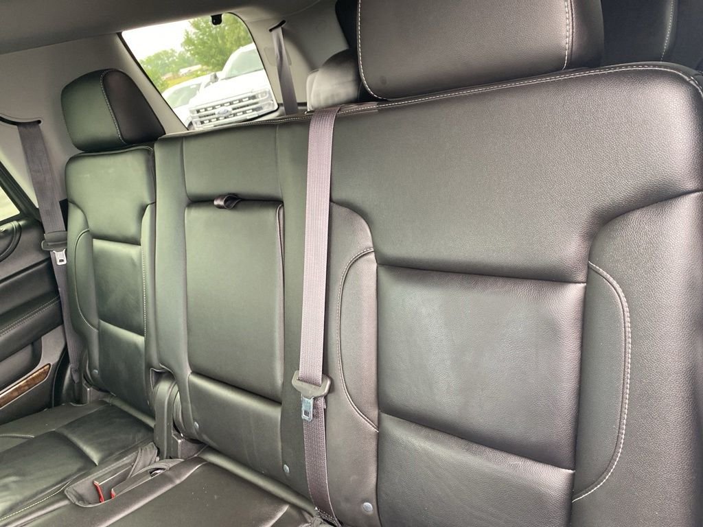 Used 2015 Silver Ice Metallic Chevrolet LT image 31