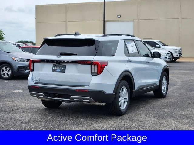 New 2026 Space White Metallic Ford Active image 7