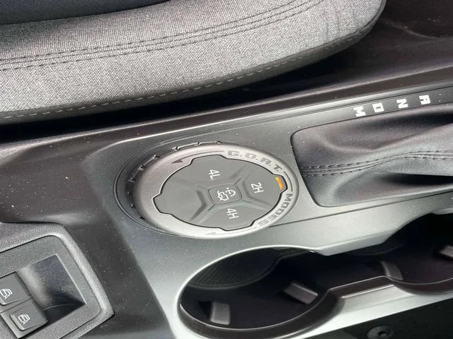 New 2026 Carbonized Gray Metallic Ford Big Bend image 10