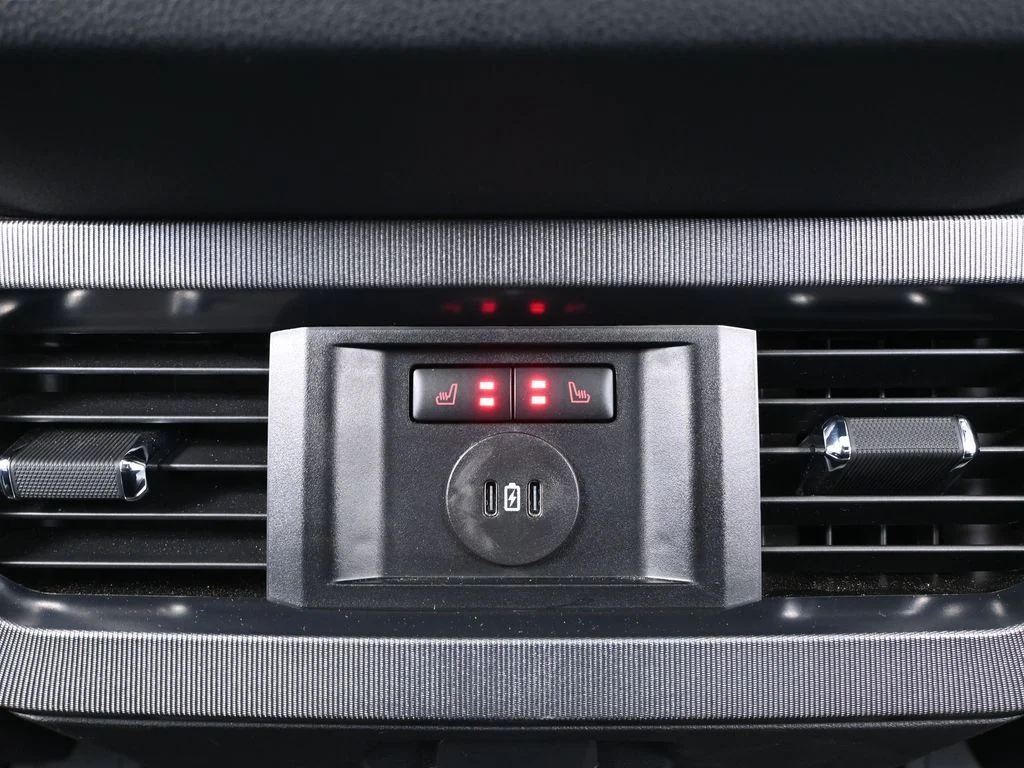 2025 Ford F-250 Super Duty Platinum - Photo 34