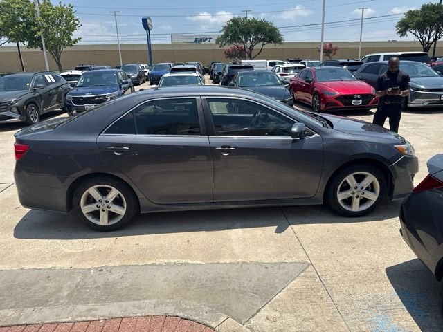 Used 2012 Gray Toyota SE image 5