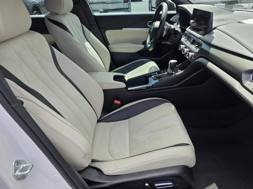 Used 2023 White Acura A-SPEC Technology image 21