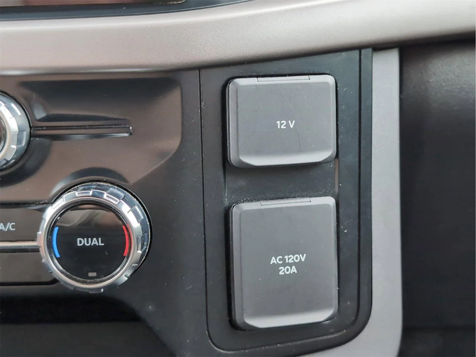 Used 2024 Carbonized Gray Ford XLT image 20